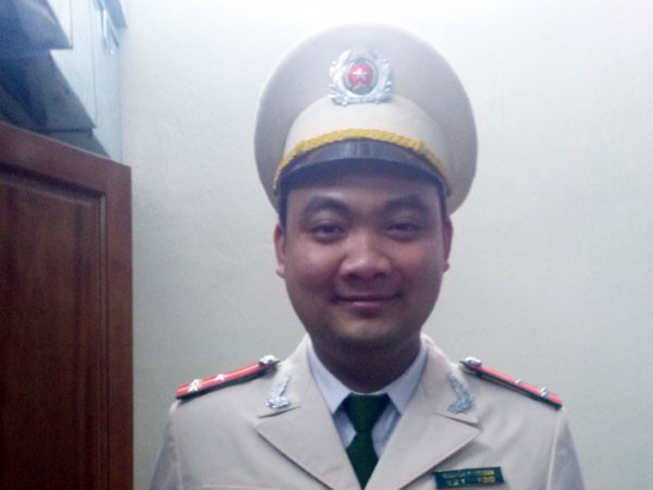 Phía sau những chiến công ảnh 1 Phía sau những chiến công ảnh 1