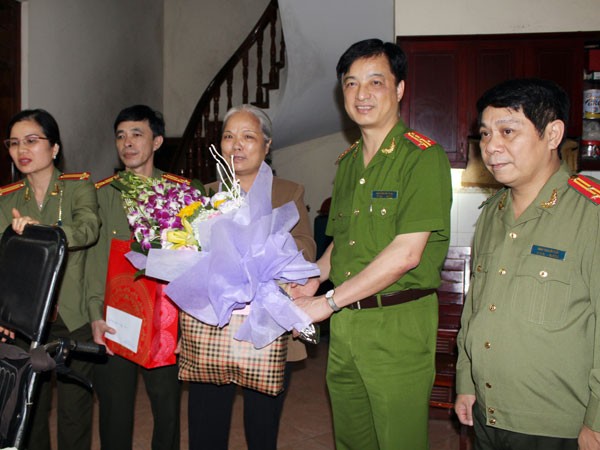 Tri ân cán bộ Ban liên lạc chiến trường miền Nam ảnh 3 Tri ân cán bộ Ban liên lạc chiến trường miền Nam ảnh 3