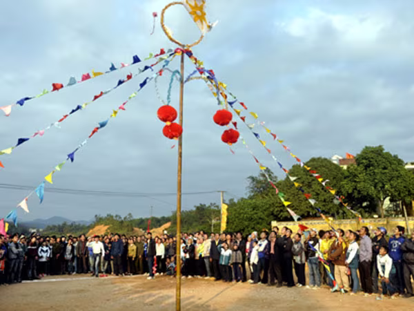 Sắc màu các dân tộc trong ngày thống nhất đất nước ảnh 1 Sắc màu các dân tộc trong ngày thống nhất đất nước ảnh 1