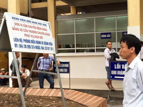 Thuê phải xe cứu thương giả: Mất tiền, mất cả an toàn ảnh 1 Thuê phải xe cứu thương giả: Mất tiền, mất cả an toàn ảnh 1