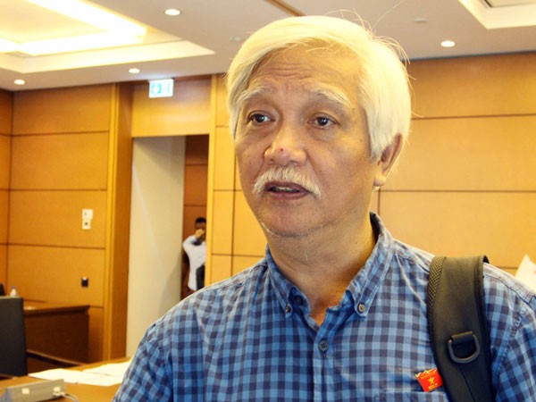 ĐBQH Dương Trung Quốc: “Phải xem chuyện từ chức là bình thường” ảnh 1 ĐBQH Dương Trung Quốc: “Phải xem chuyện từ chức là bình thường” ảnh 1