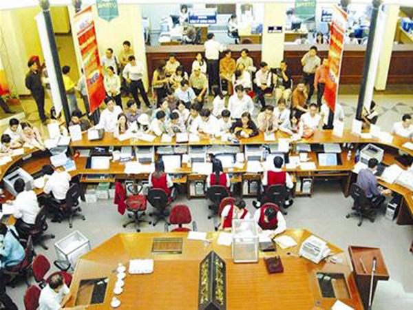Chậm công bố thông tin bất lợi: Nhà đầu tư chứng khoán ôm "giấy lộn" ảnh 1 Chậm công bố thông tin bất lợi: Nhà đầu tư chứng khoán ôm "giấy lộn" ảnh 1