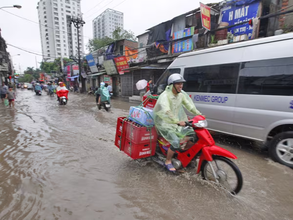 Mưa còn kéo dài đến ngày 4-8 ảnh 1