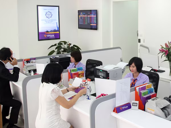 Cẩn trọng để kiểm soát mối lo nợ xấu ảnh 1