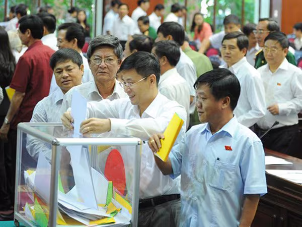 Phải quy định rõ về việc bỏ phiếu tín nhiệm ảnh 1