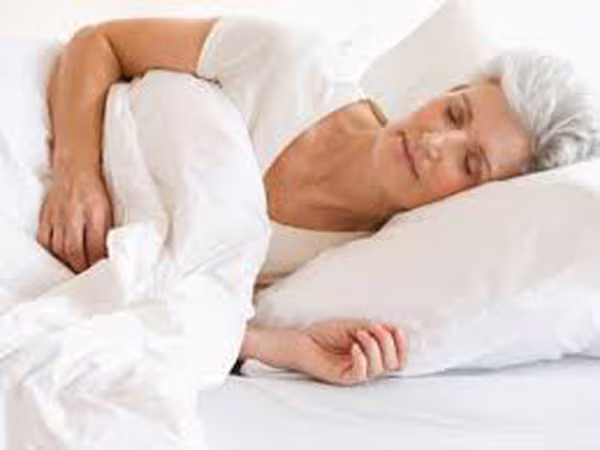 30 phút ngủ trưa giúp giảm nhồi máu cơ tim ảnh 1 30 phút ngủ trưa giúp giảm nhồi máu cơ tim ảnh 1
