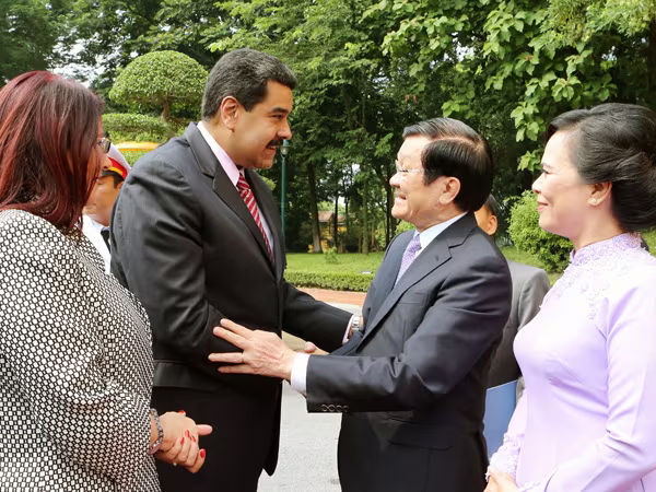 Việt Nam - Venezuela: Làm sâu sắc quan hệ dựa trên tình đoàn kết và tin tưởng đặc biệt ảnh 1 Việt Nam - Venezuela: Làm sâu sắc quan hệ dựa trên tình đoàn kết và tin tưởng đặc biệt ảnh 1