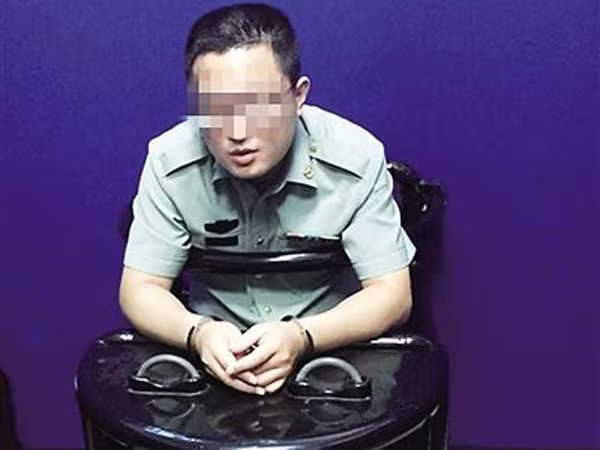 Gã trai đẹp mã, lừa tình cuỗm cả tiền 30 cô gái ảnh 1 Gã trai đẹp mã, lừa tình cuỗm cả tiền 30 cô gái ảnh 1