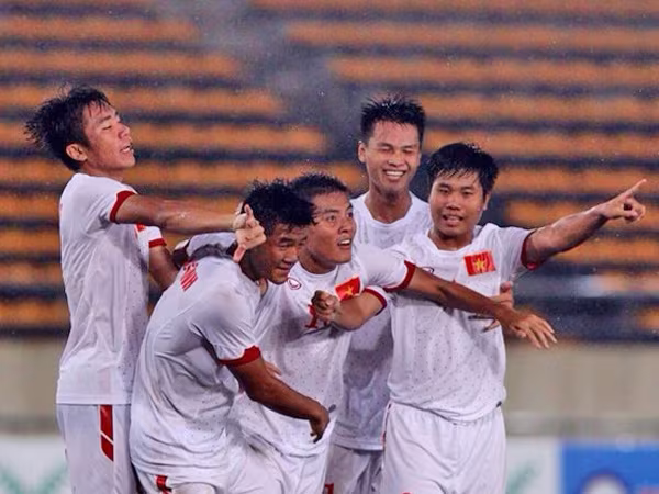 Thắng U19 Myanmar 2-0: U19 Việt Nam gặp U19 Lào ở bán kết ảnh 1