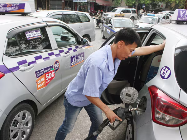 Vận tải lãi nhiều, lắm "chiêu" trốn giảm cước ảnh 1 Vận tải lãi nhiều, lắm "chiêu" trốn giảm cước ảnh 1