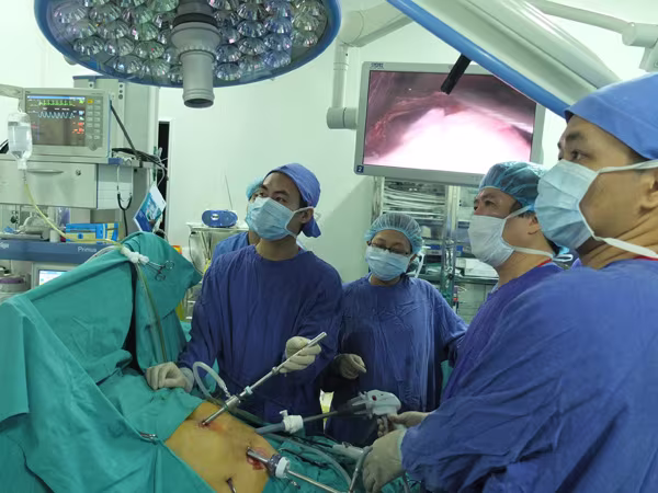 Bệnh viện Việt - Đức có phòng mổ hiện đại ảnh 1 Bệnh viện Việt - Đức có phòng mổ hiện đại ảnh 1