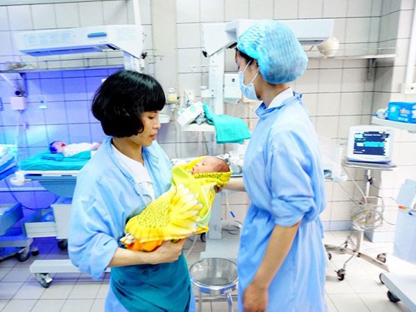 Hỗ trợ cho người chỉ có con gái: Hạn chế hay sẽ khoét sâu mất cân bằng giới tính? ảnh 1 Hỗ trợ cho người chỉ có con gái: Hạn chế hay sẽ khoét sâu mất cân bằng giới tính? ảnh 1