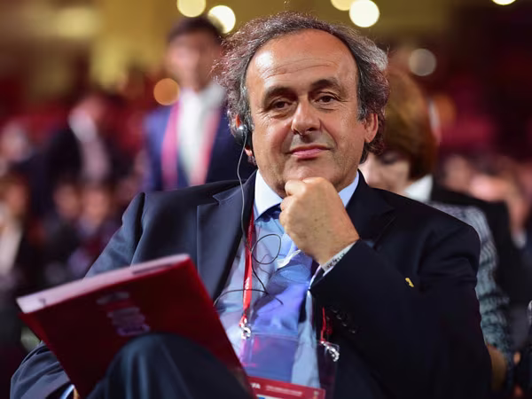 Dính scandal hối lộ, Platini bị cấm tranh cử Chủ tịch FIFA ảnh 1 Dính scandal hối lộ, Platini bị cấm tranh cử Chủ tịch FIFA ảnh 1