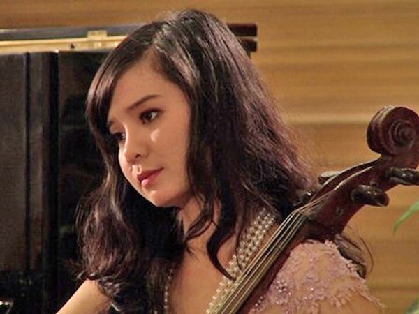 Diễn viên Linh Hương trong phim "Đối thủ kỳ phùng": Hóa thân thành cô gái thánh thiện ảnh 1 Diễn viên Linh Hương trong phim "Đối thủ kỳ phùng": Hóa thân thành cô gái thánh thiện ảnh 1