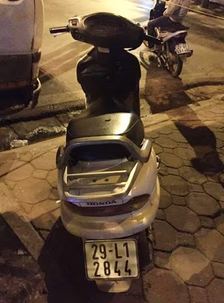 "Hô biến" xe gian thành xe cá nhân ảnh 1