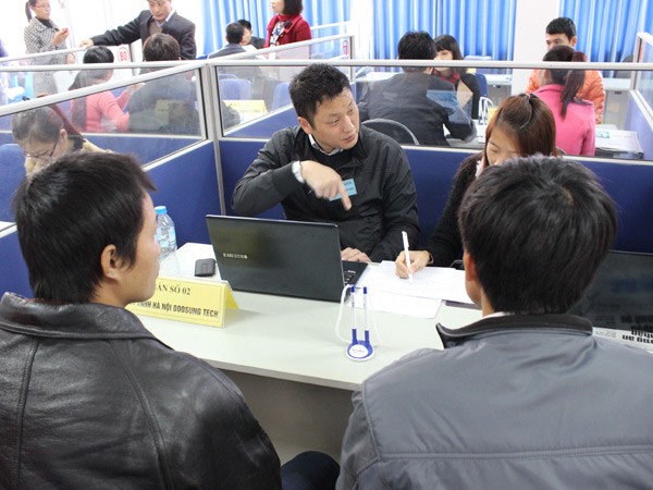 "Khát" lao động cuối năm ảnh 1 "Khát" lao động cuối năm ảnh 1