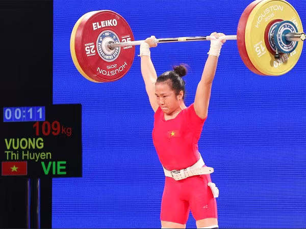 5 VĐV ấn tượng của thể thao Việt Nam năm 2015 ảnh 5 5 VĐV ấn tượng của thể thao Việt Nam năm 2015 ảnh 5