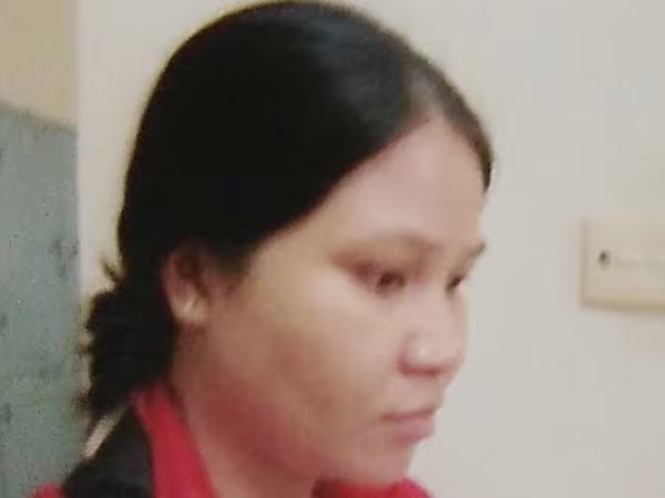 Nữ quái cũng giăng bẫy "chạy" trường  ảnh 1