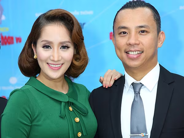 Khánh Thy và Chí Anh tái hợp trên ghế "nóng" ảnh 1 Khánh Thy và Chí Anh tái hợp trên ghế "nóng" ảnh 1