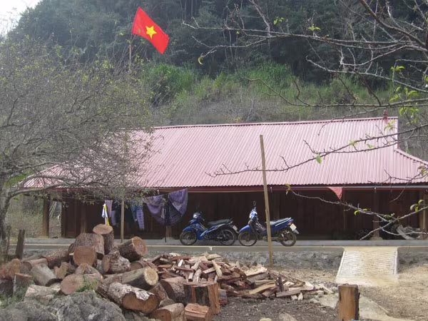 Bản Mông vui đón Tết ảnh 2