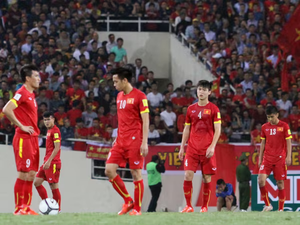 Nội bộ VFF: Trống đánh xuôi, kèn thổi ngược ảnh 1 Nội bộ VFF: Trống đánh xuôi, kèn thổi ngược ảnh 1