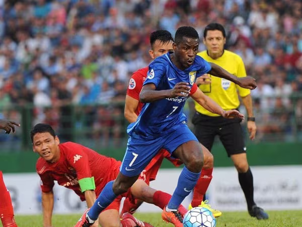 Báo Tây Ban Nha khen B.Bình Dương nức nở ảnh 1 Báo Tây Ban Nha khen B.Bình Dương nức nở ảnh 1