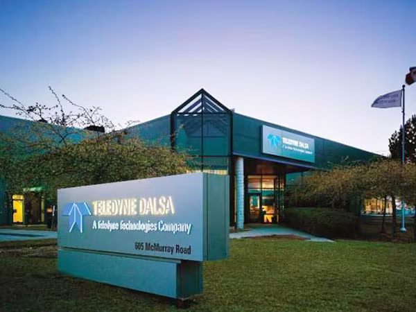 Đánh cắp công nghệ vệ tinh bán cho Trung Quốc ảnh 1