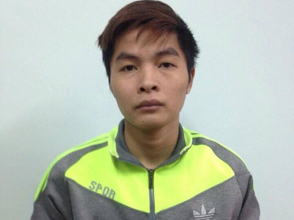 Kẻ cướp giật được cha đưa ra đầu thú ảnh 1 Kẻ cướp giật được cha đưa ra đầu thú ảnh 1