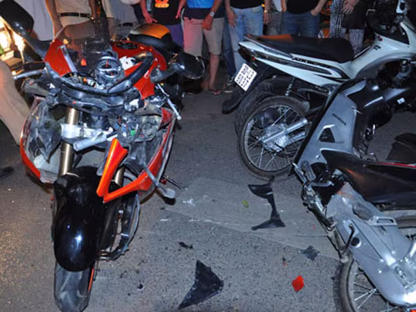 Ẩn họa đi kèm thú chơi xe phân khối lớn ảnh 2