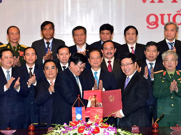 Việt Nam - Lào: Hoàn thành hệ thống mốc quốc giới chính quy, hiện đại, bền vững ảnh 1 Việt Nam - Lào: Hoàn thành hệ thống mốc quốc giới chính quy, hiện đại, bền vững ảnh 1