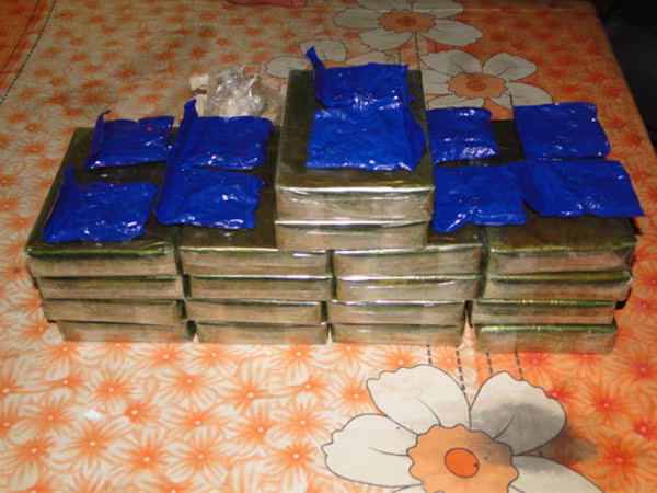 Đánh sập nhiều đường dây vận chuyển ma túy "khủng"  ảnh 1