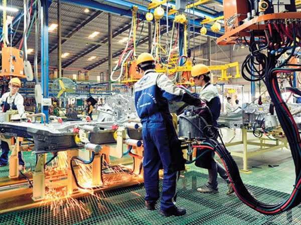 Học nghề dễ kiếm việc làm ảnh 1 Học nghề dễ kiếm việc làm ảnh 1