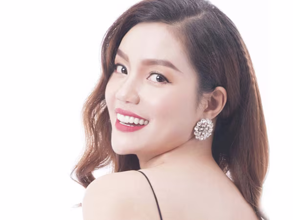 Ngọc Anh chi tiền tỷ làm liveshow ảnh 1 Ngọc Anh chi tiền tỷ làm liveshow ảnh 1