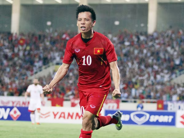 Văn Quyết trở lại đầy mạnh mẽ ảnh 1