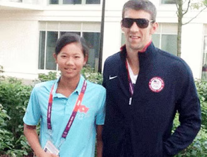 Thần tượng lớn nhất của Ánh Viên chính là siêu kình ngư người Mỹ Michael Phelps (ảnh). Phong cách mạnh mẽ và thái độ không tự bằng lòng với mình của Michael Phepls là bài học nằm lòng đối với Ánh Viên. Thần tượng lớn nhất của Ánh Viên chính là siêu kình ngư người Mỹ Michael Phelps (ảnh). Phong cách mạnh mẽ và thái độ không tự bằng lòng với mình của Michael Phepls là bài học nằm lòng đối với Ánh Viên.