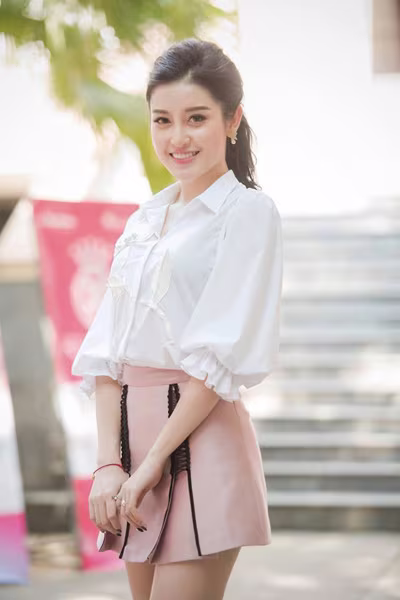 Á hậu Huyền My: Khi đã yêu thì tôi không đặt lên bàn cân ảnh 1 Á hậu Huyền My: Khi đã yêu thì tôi không đặt lên bàn cân ảnh 1