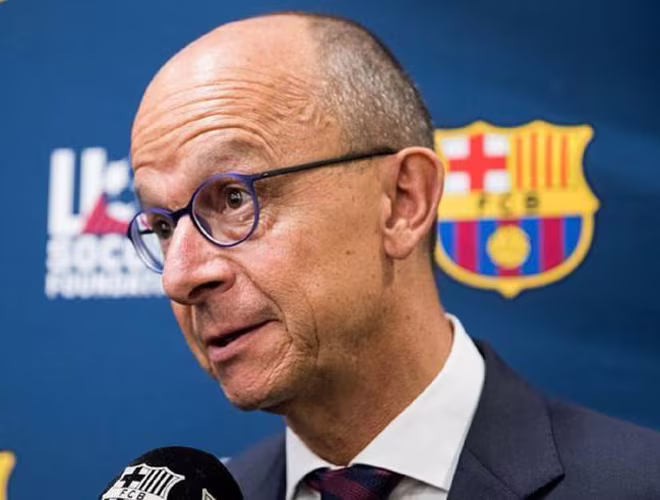 Barca chưa có cầu thủ nào nhiễm Covid-19, nhưng Phó Chủ tịch của họ là ông Jordi Cardoner được xác định dương tính với SASR-CoV-2. Hiện ông Jordi Cardoner đang được chữa trị đặc biệt vì không còn khỏe khi đã 58 tuổi.