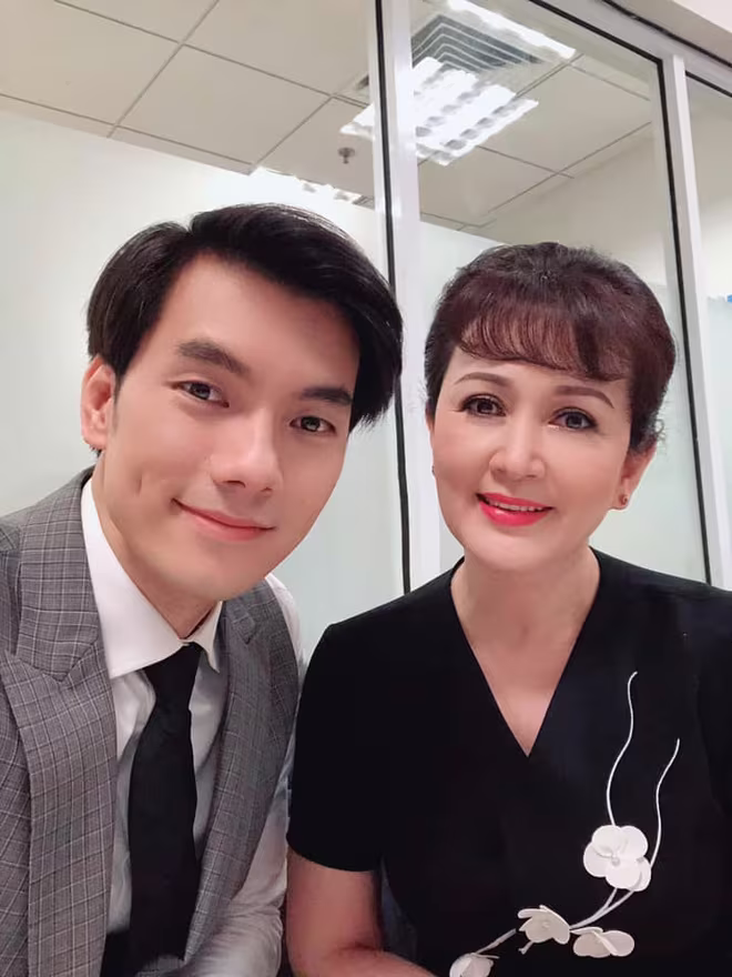 NSND Minh Hoà: Hôn nhân tan vỡ chỉ là tin đồn ảnh 2 NSND Minh Hoà: Hôn nhân tan vỡ chỉ là tin đồn ảnh 2