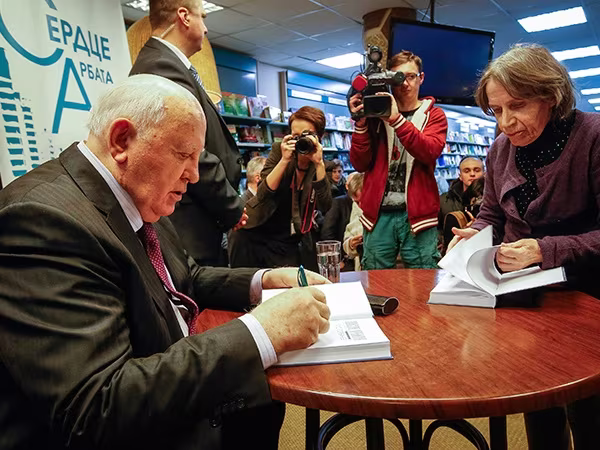 Mikhail Gorbachev: Tổng thống Putin đã cứu nước Nga khỏi sự sụp đổ ảnh 1