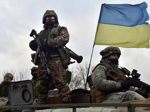 Mỹ bắt đầu huấn luyện cho quân đội Ukraine vào mùa xuân 2015 ảnh 1