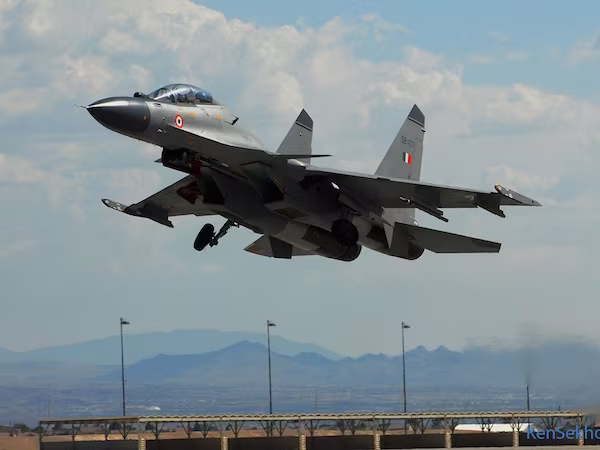 Ấn Độ chuẩn bị phóng thử tên lửa BrahMos trên tiêm kích Su-30MKI ảnh 1 Ấn Độ chuẩn bị phóng thử tên lửa BrahMos trên tiêm kích Su-30MKI ảnh 1