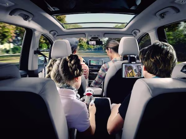 BMW 2-Series Gran Tourer: Rộng rãi và tiện lợi  ảnh 8  BMW 2-Series Gran Tourer: Rộng rãi và tiện lợi  ảnh 8