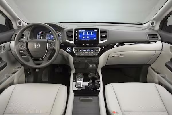 Honda Pilot 2016: Rộng rãi và hiện đại ảnh 2