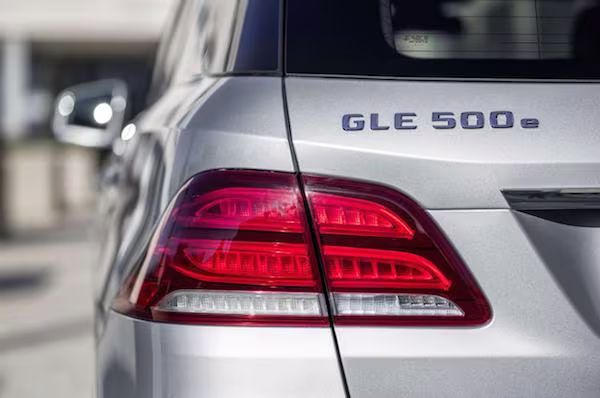 Mercedes-Benz GLE thế hệ mới: Đẹp mê hồn  ảnh 12 Mercedes-Benz GLE thế hệ mới: Đẹp mê hồn  ảnh 12