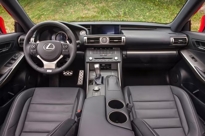 Lexus IS 2016: Thêm mạnh mẽ và sang trọng ảnh 2