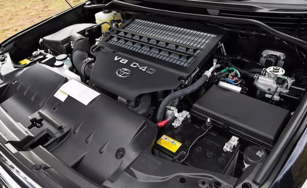 Toyota Land Cruiser 2016: Rộng rãi và mới mẻ ảnh 5 Toyota Land Cruiser 2016: Rộng rãi và mới mẻ ảnh 5