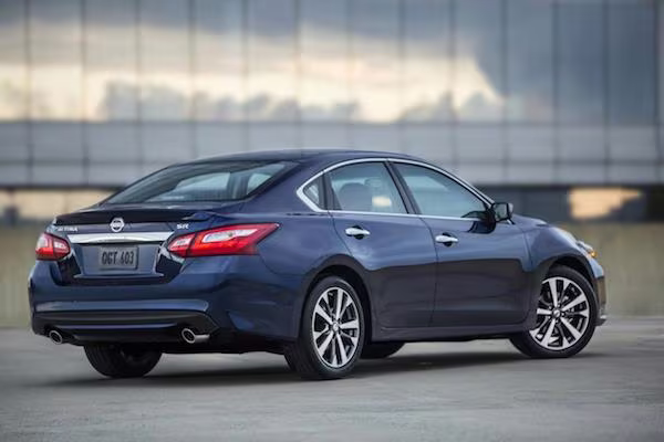 Nissan Altima 2016: Những thay đổi đáng chú ý ảnh 2 Nissan Altima 2016: Những thay đổi đáng chú ý ảnh 2