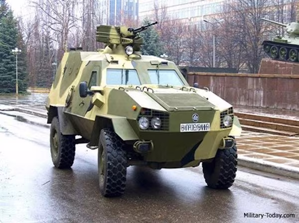 Quân đội Ukraine nhận 10 xe bọc thép Dozor-B vào cuối năm nay ảnh 1 Quân đội Ukraine nhận 10 xe bọc thép Dozor-B vào cuối năm nay ảnh 1