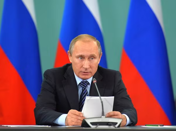 Tổng thống Putin: IS nhận được tiền hỗ trợ từ 40 nước ảnh 1