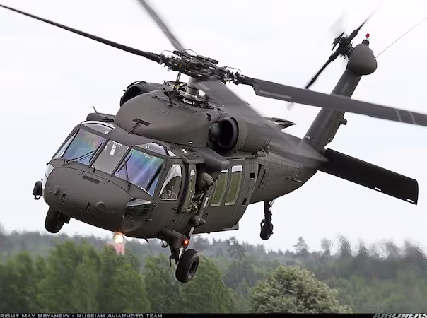 Mỹ bàn giao cho Jordan 3 trực thăng đa năng Black Hawk ảnh 1